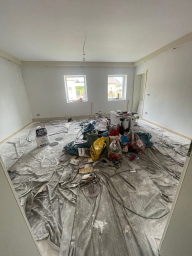 Sauber halten des Bodens und der Wände in Brandenburg