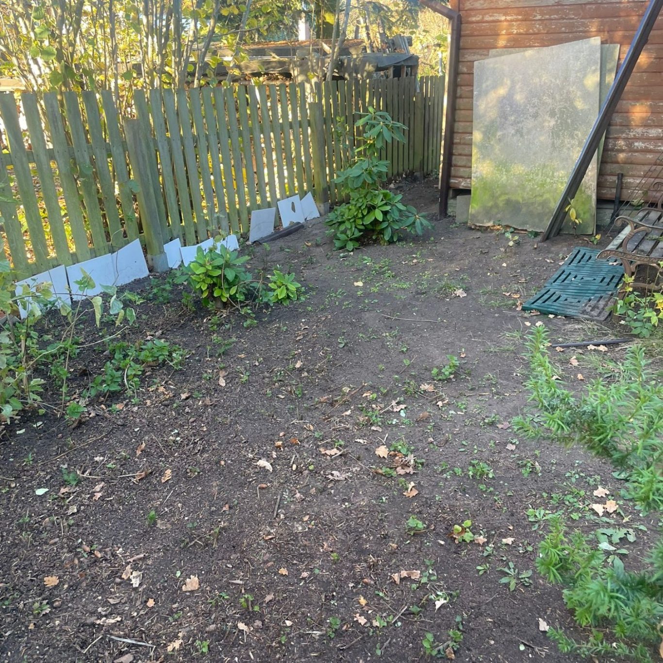 Fix&Klar Team pflegt Garten und Grünflächen in Berlin und Brandenburg