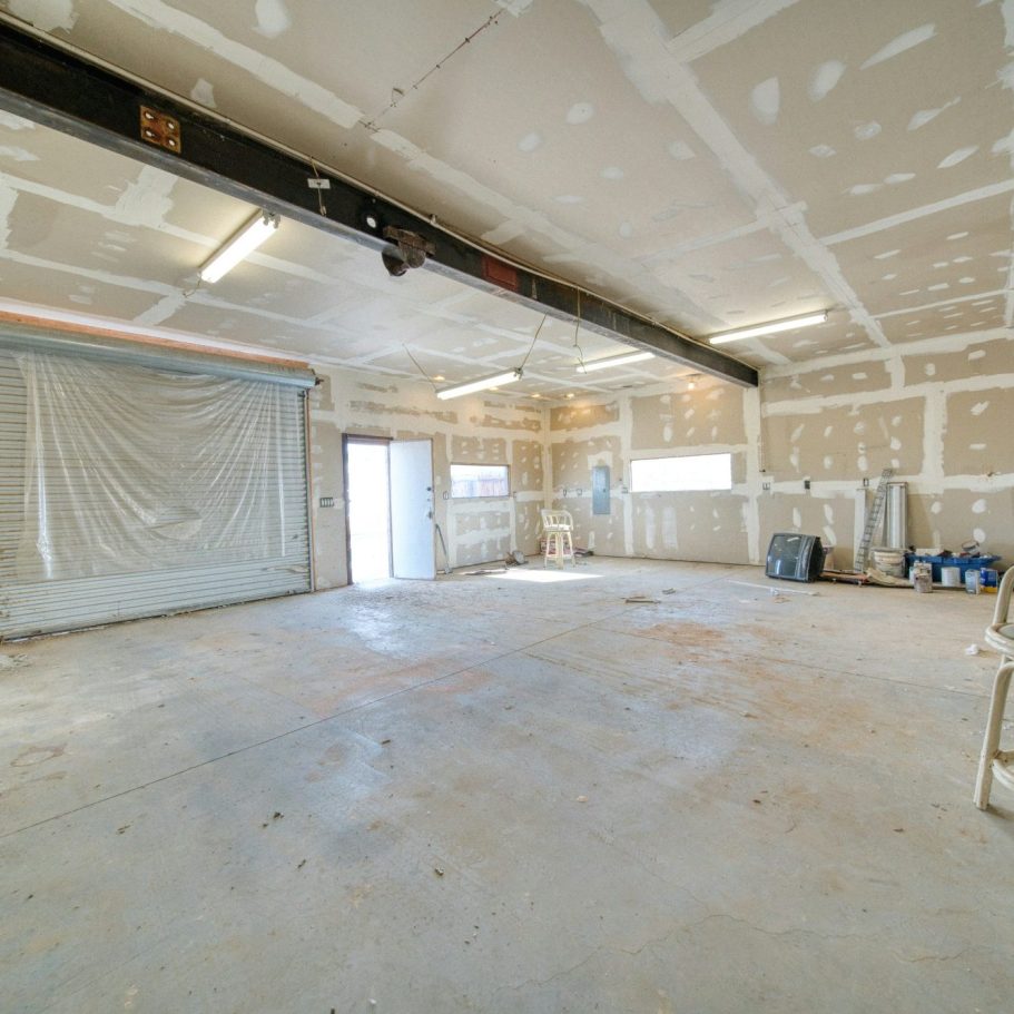 Fix&Klar Team bei Renovierungsarbeiten in Berlin und Brandenburg