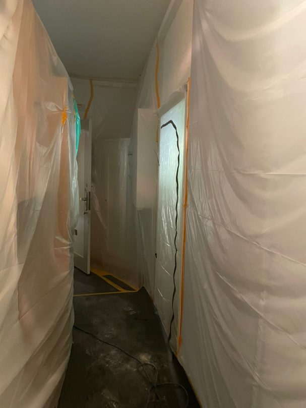 Fix&Klar schützt Möbel und Böden in Berlin Charlottenburg