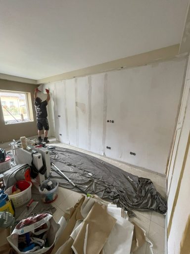 Sauberes Tapezieren vom Profi in Berlin